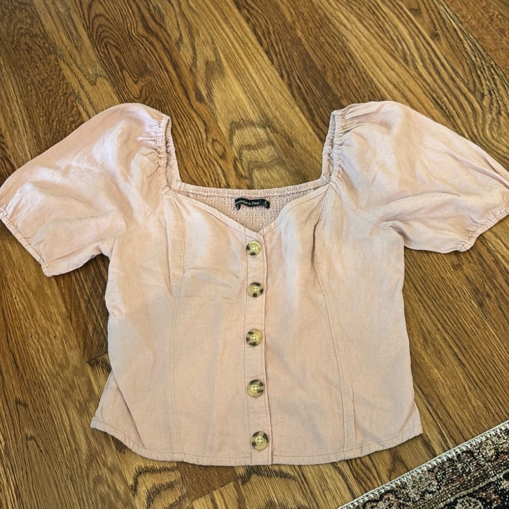 Abercrombie Light Pink Puff Sleeve Button Front Top - Small